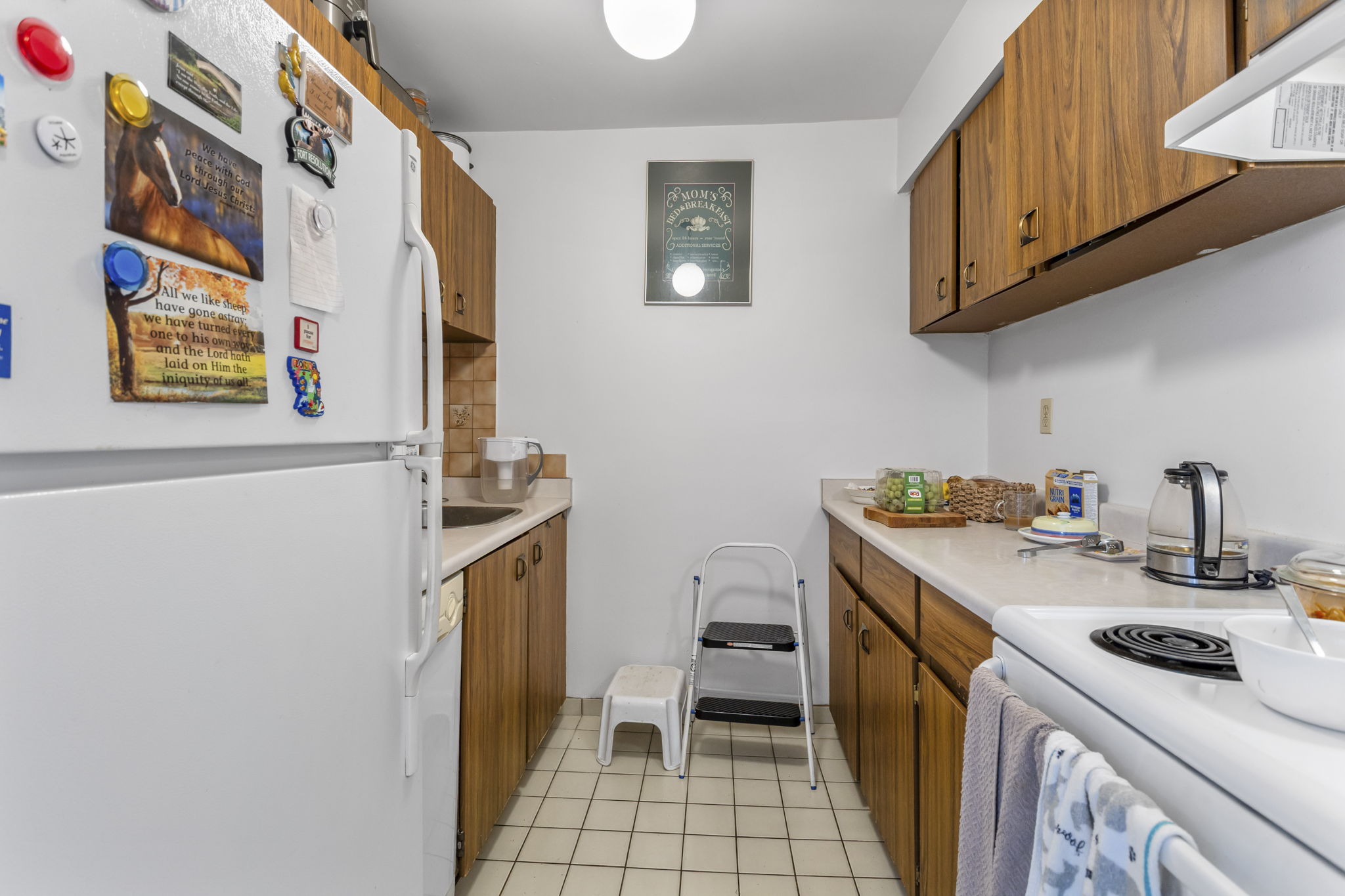#403 - 2119 Bellevue Avenue